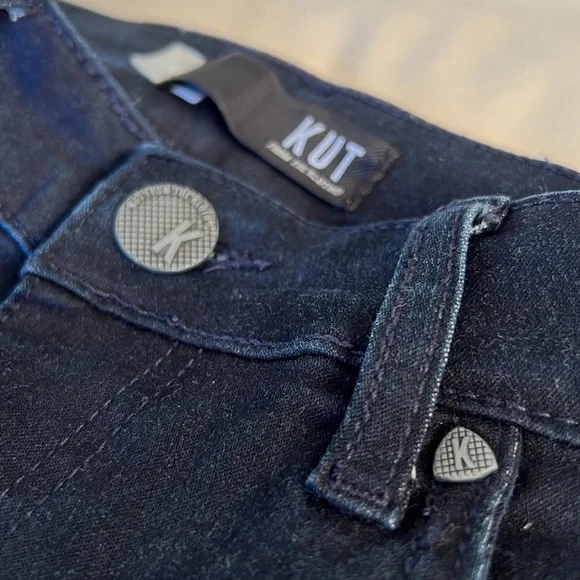 LIKE NEW • KUT from the Kloth “Donna” High Waist Skinny Ankle Jeans • Women’s 6👖 - Picture 13 of 16